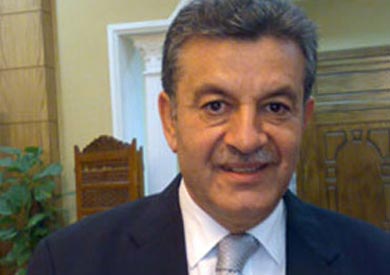 الدكتور علي شمس الدين-رئيس جامعة بنها